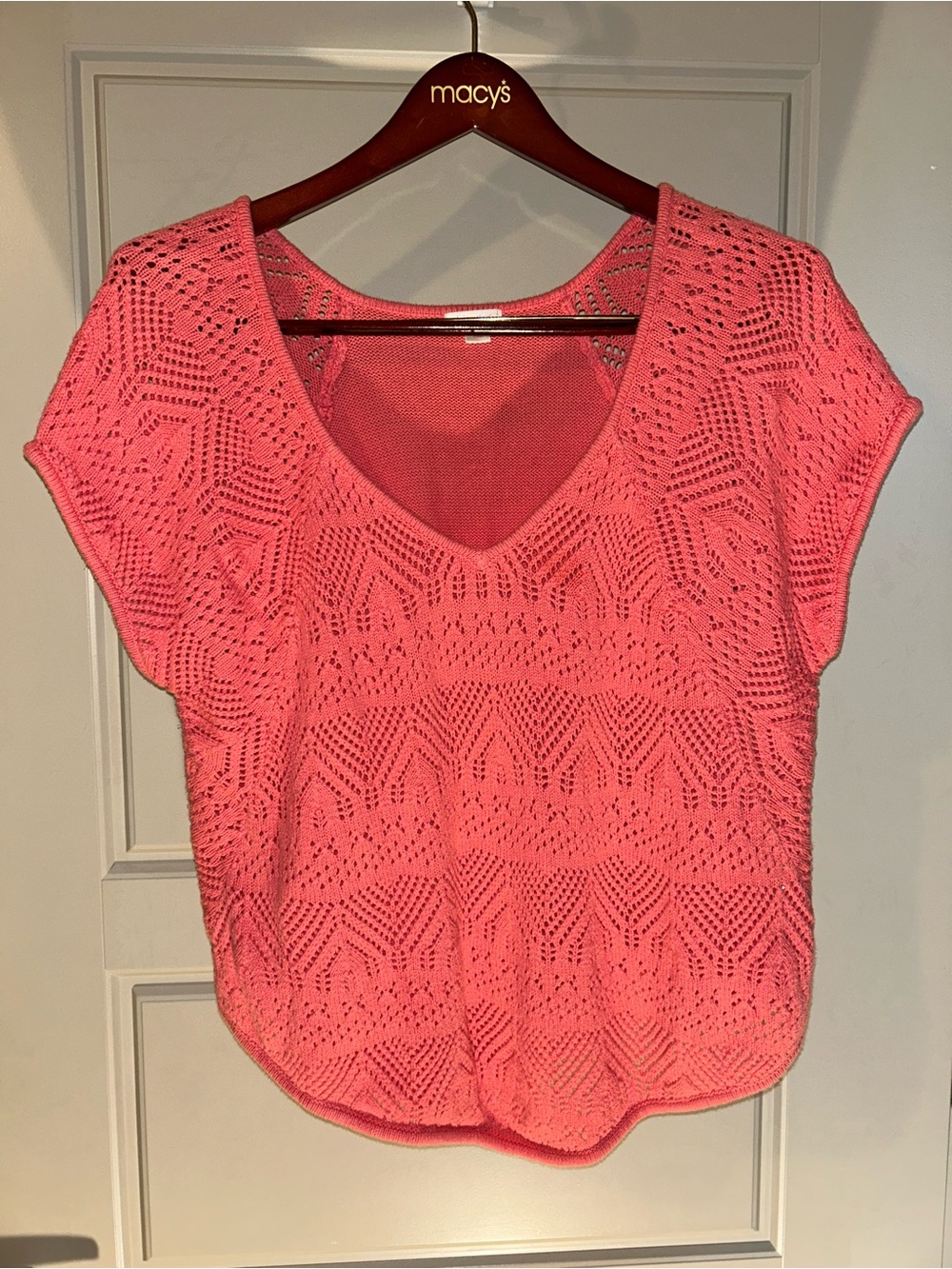 Xhilaration Coral Openwork V-Neck Short Sleeve Tunic Top